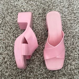 Jeffrey Campbell pink gummy heeled sandals size 9